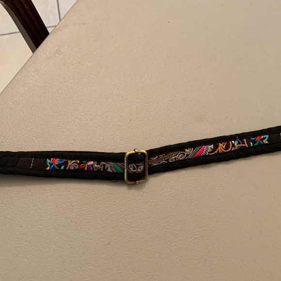 EUC Embroidered bag w/ strap - Picture 4 of 4